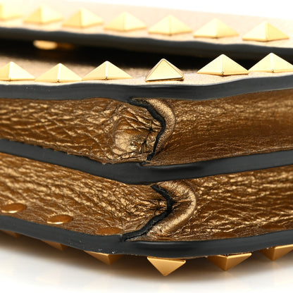 Valentino Garavani Pebbled Calfskin Rockstud Flap Wallet On Chain Soft Gold 10 of 13