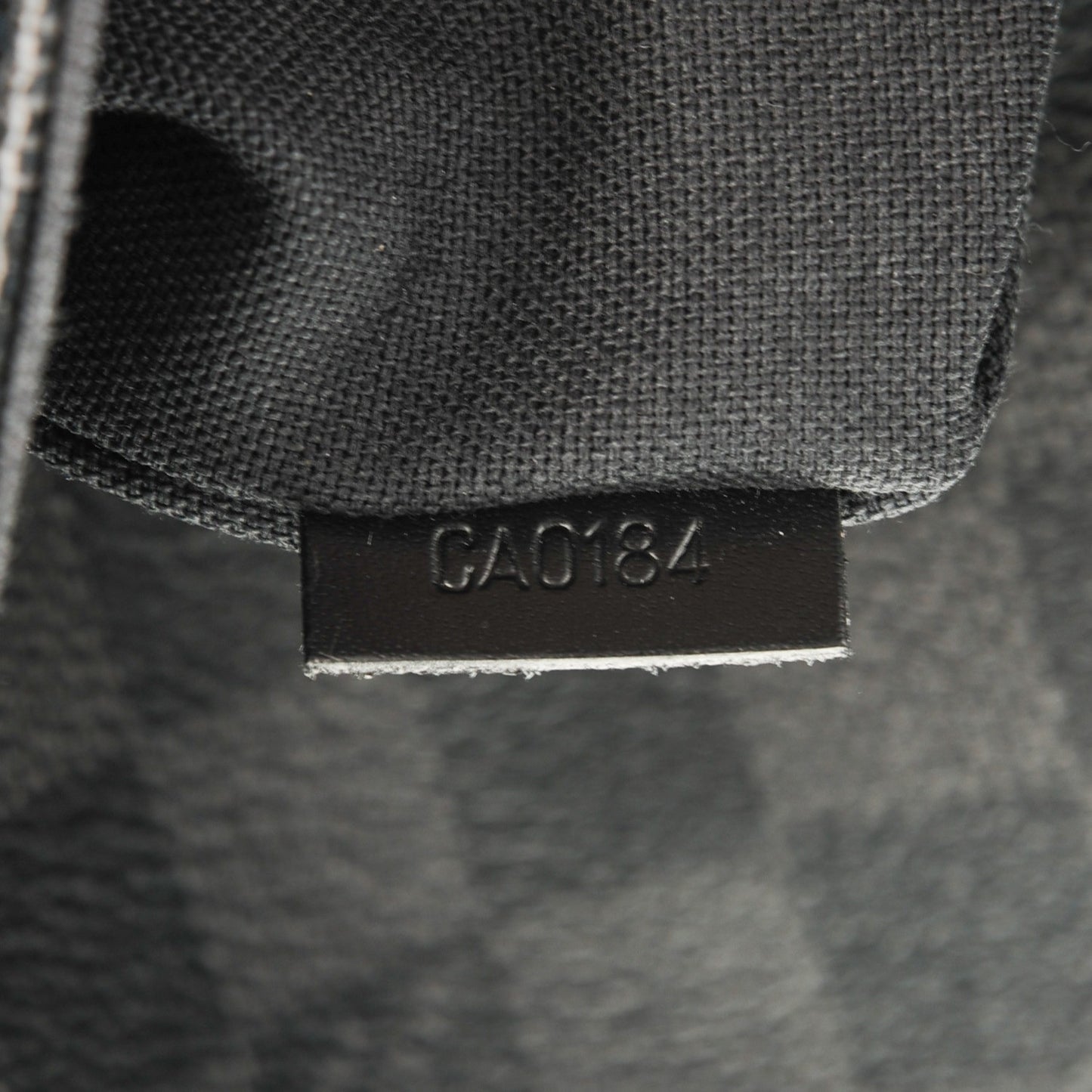 Damier Graphite District MM