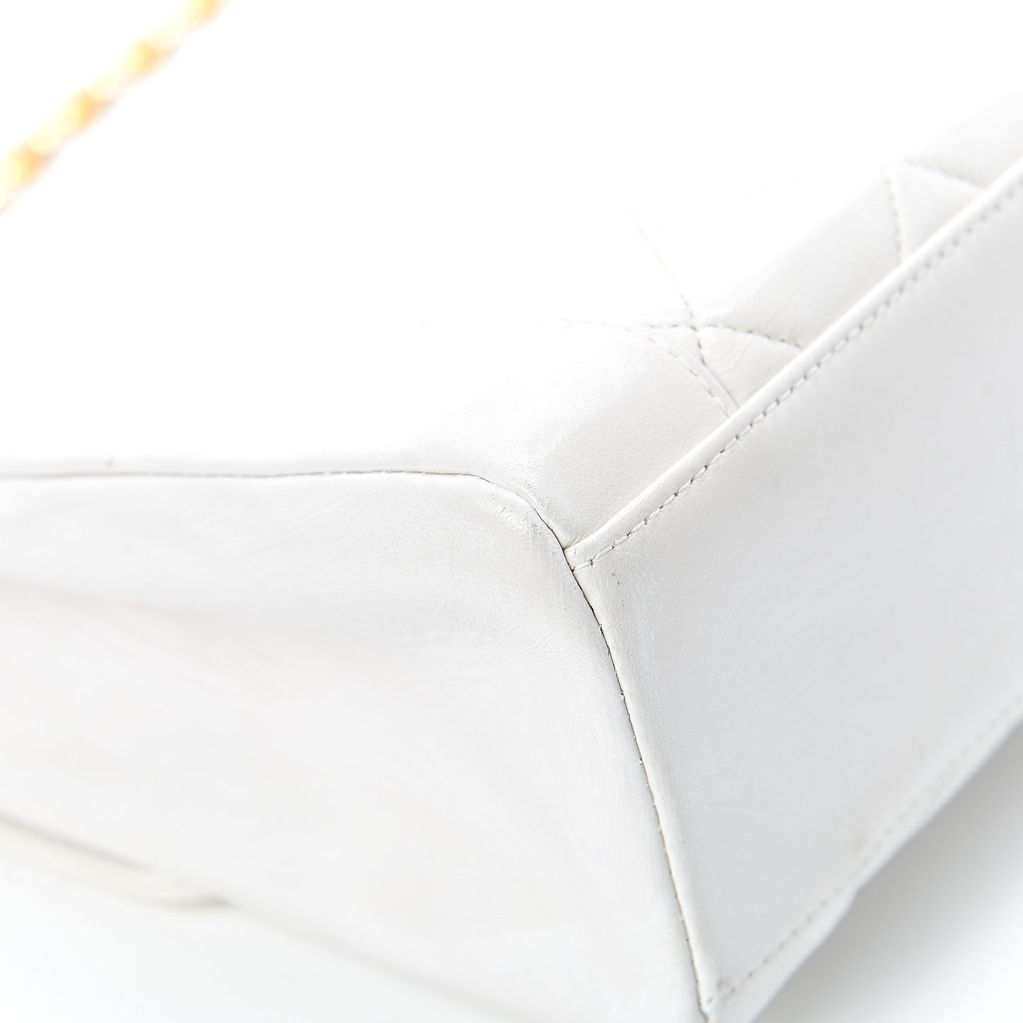 Lambskin Quilted Medium Single Flap White
