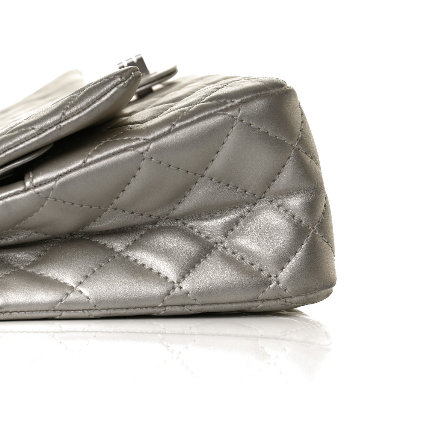 Metallic Aged Calfskin Quilted 2.55 Reissue 226 Flap Silver