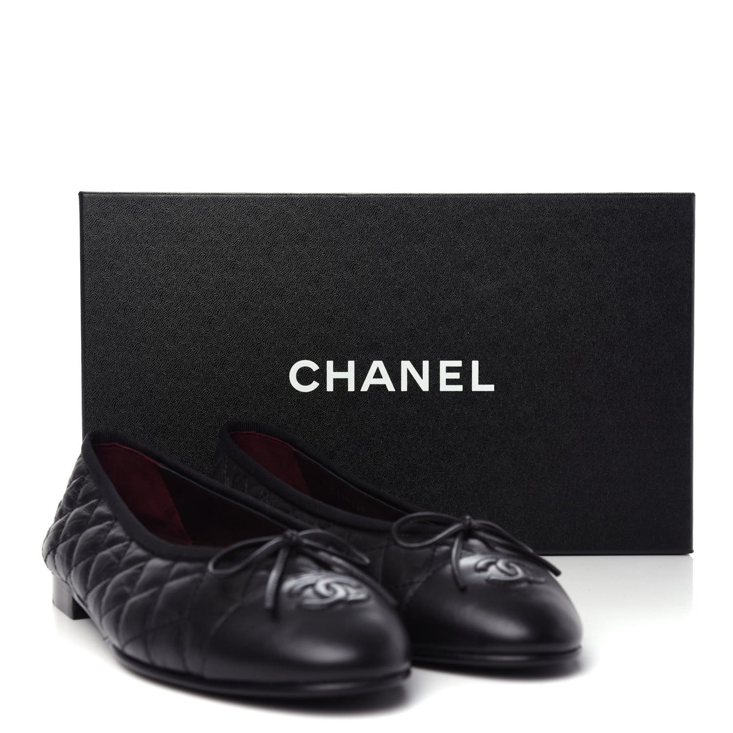 Aged Calfskin Quilted Cap Toe Ballerina Flats 39.5 Black