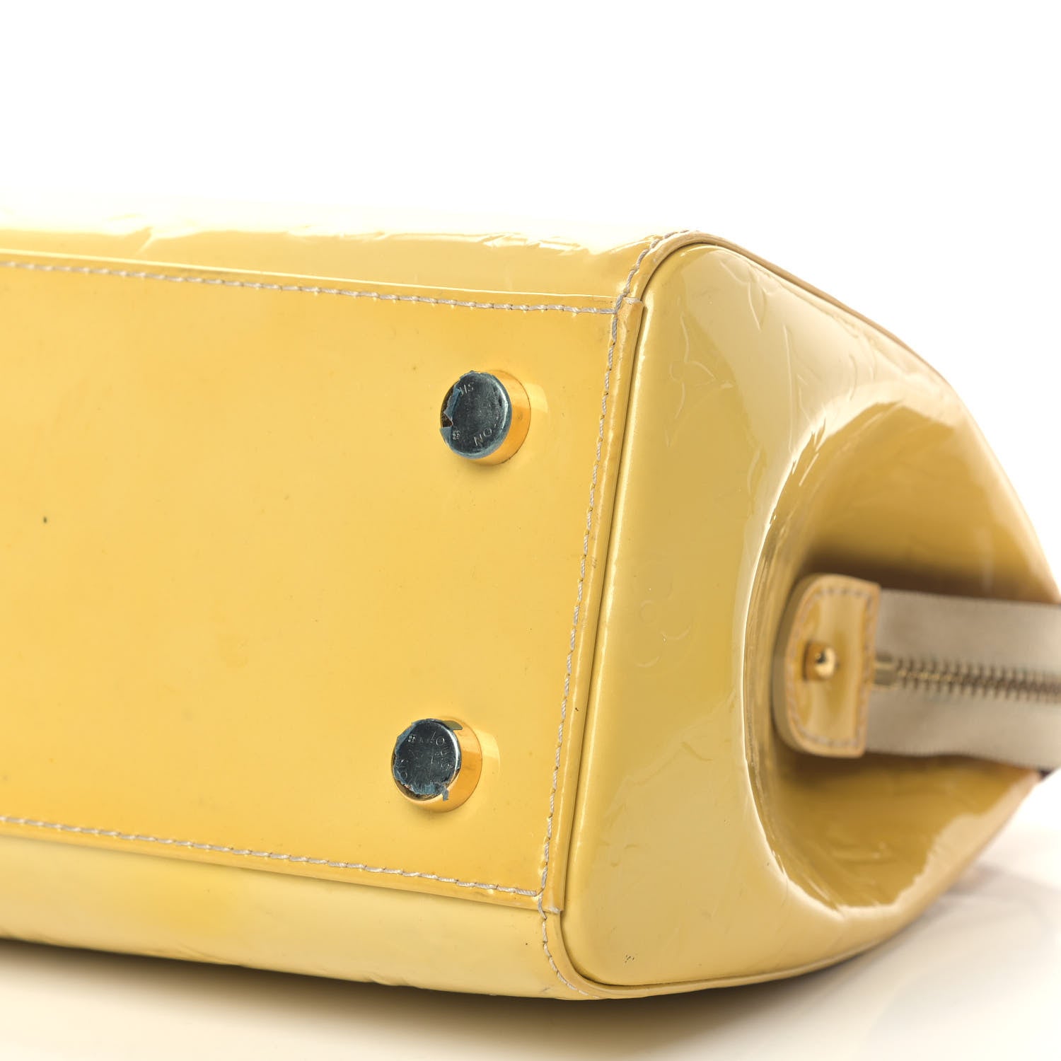 Louis Vuitton Vernis Brea MM Blanc Corail 10 of 16