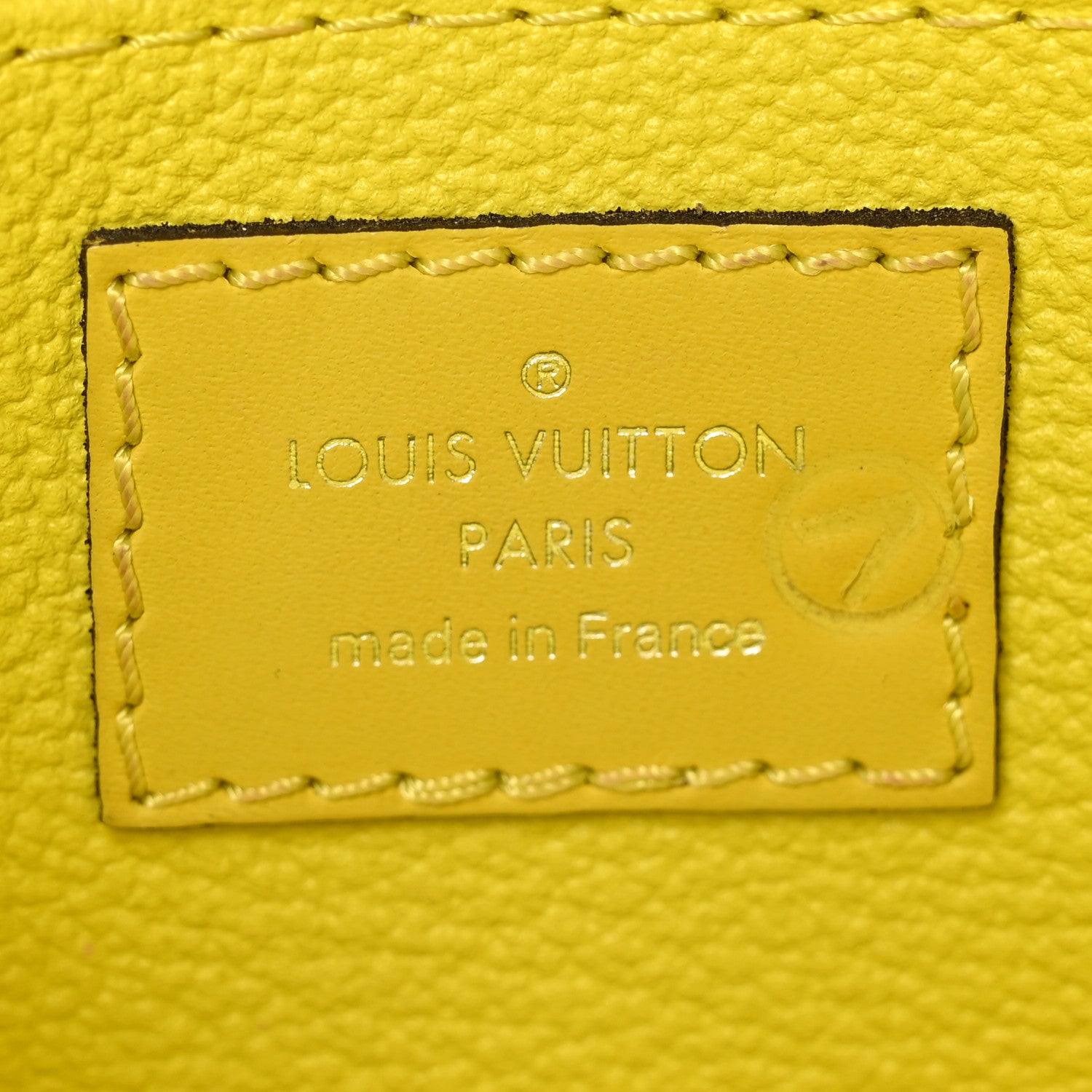 Louis Vuitton Epi Toiletry Pouch 19 Pistache 6 of 15