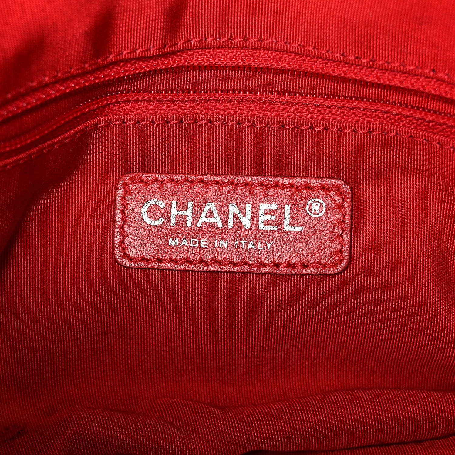 Chanel Lambskin Bubble Quilt Camera Case Red 6 of 10