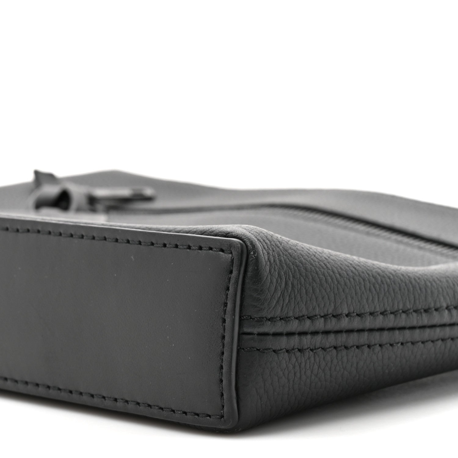 Louis Vuitton Grained Calfskin Aerogram Takeoff Pouch Black 8 of 11