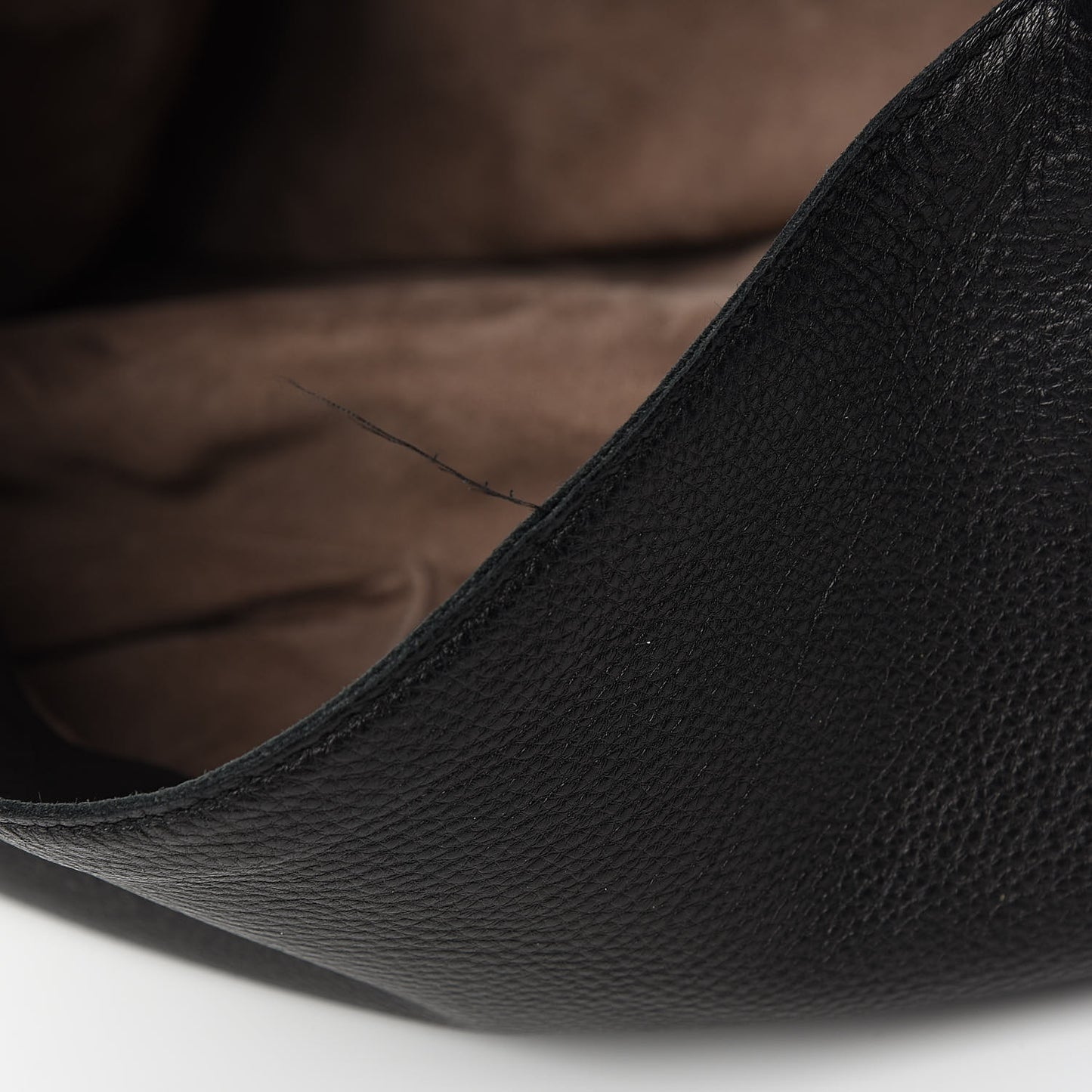 Cervo Messenger Bag Black