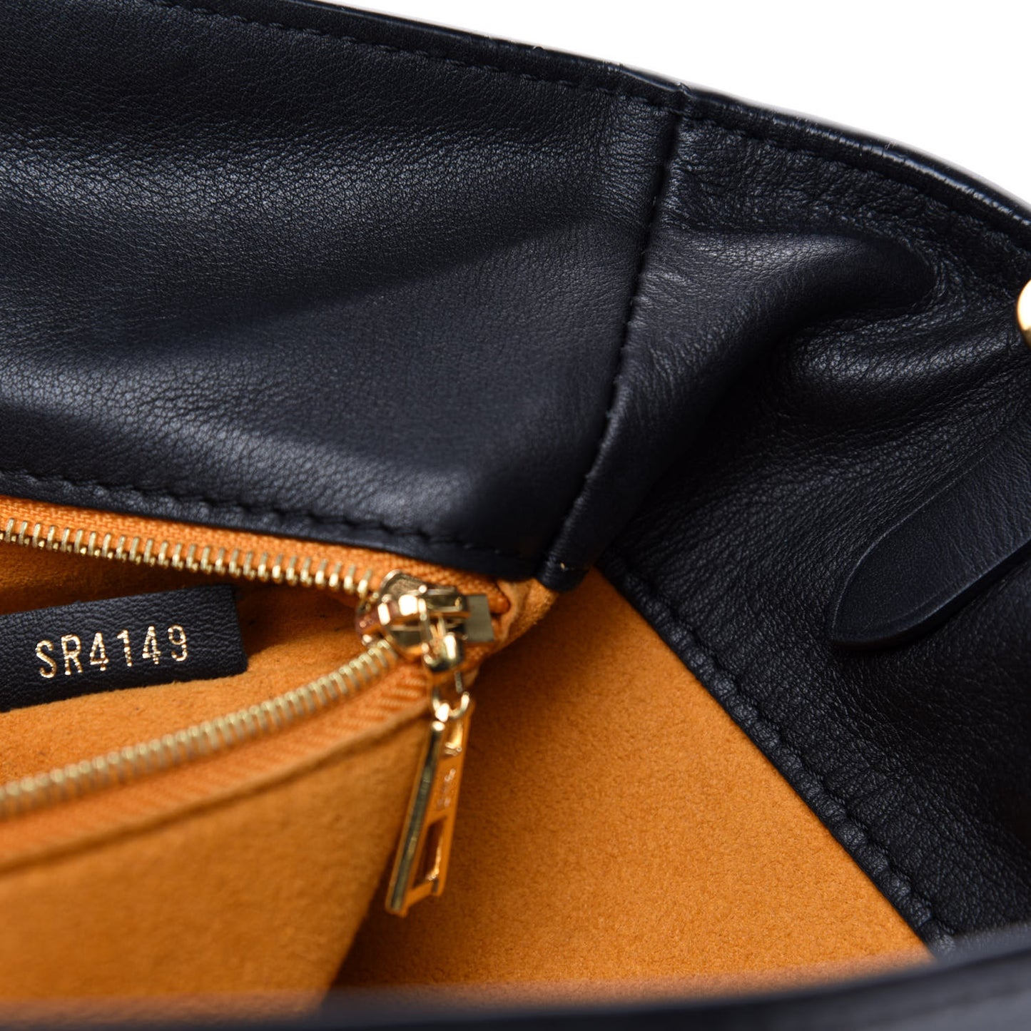 Calfskin Monogram Tufting On My Side Black