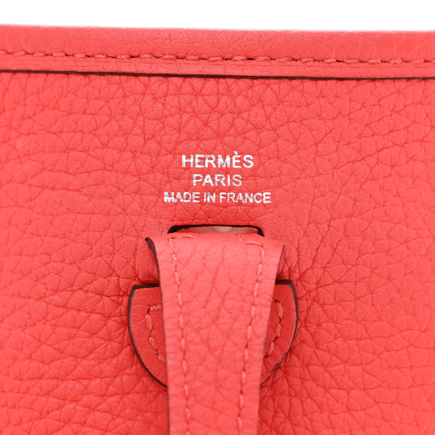 Taurillon Clemence Evelyne TPM Rouge Pivoine