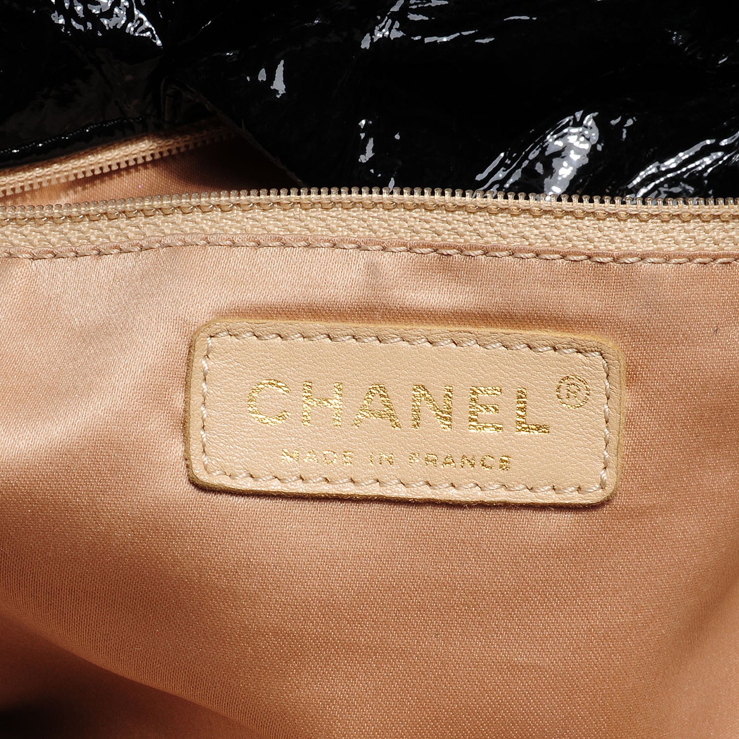 Patent Large Rock and Chain Flap Black