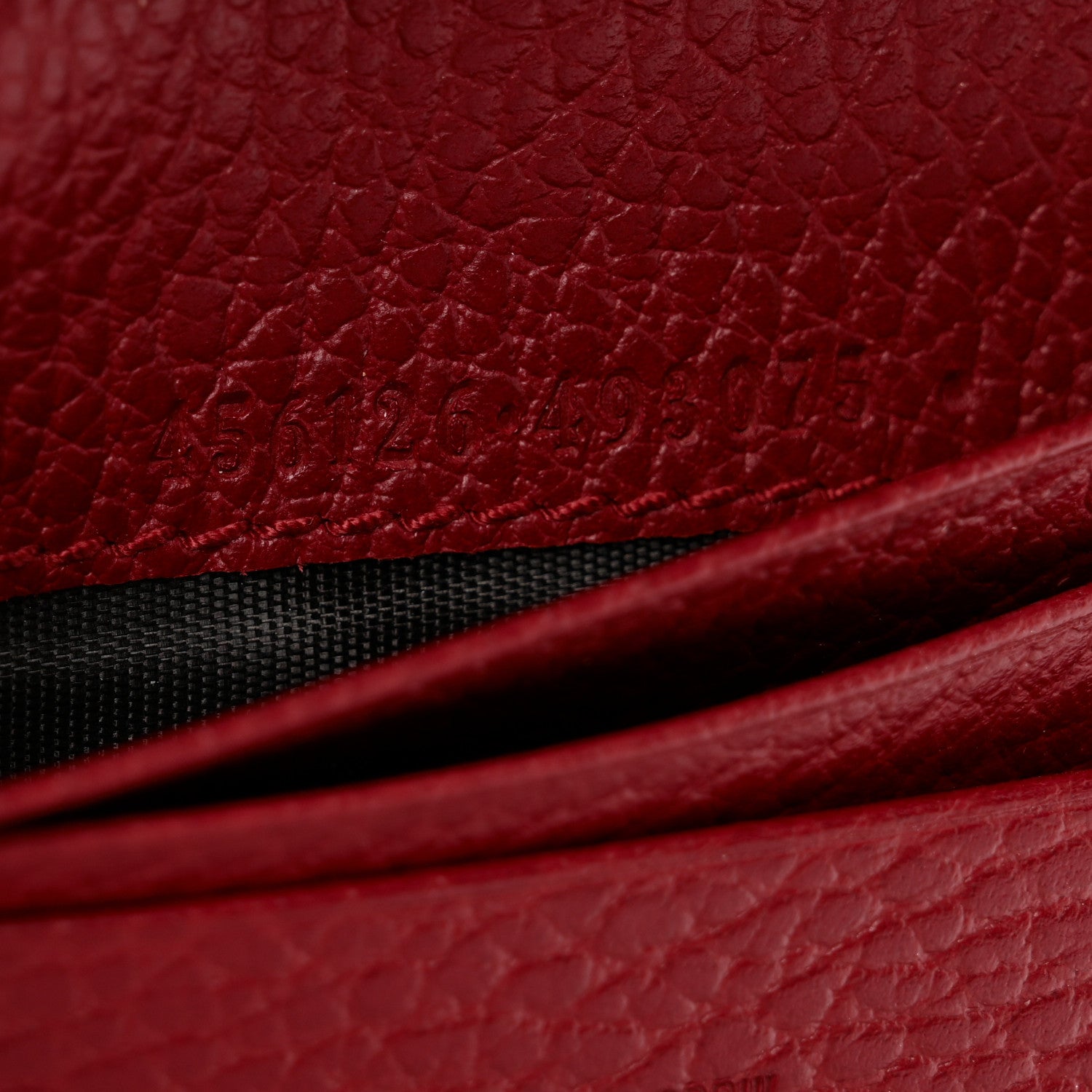 Gucci Pebbled Calfskin GG Marmont Card Case Hibiscus Red 7 of 7