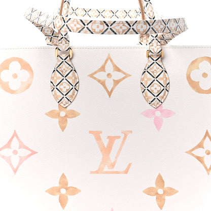 Louis Vuitton Monogram Giant By The Pool 2.0 Onthego MM Beige 7 of 9