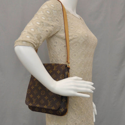 Louis Vuitton Monogram Musette Salsa 2 of 7