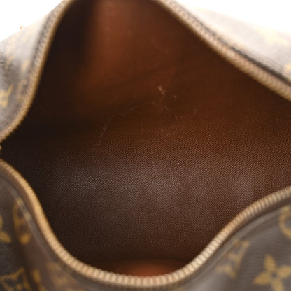Louis Vuitton Monogram Papillon 26 5 of 12
