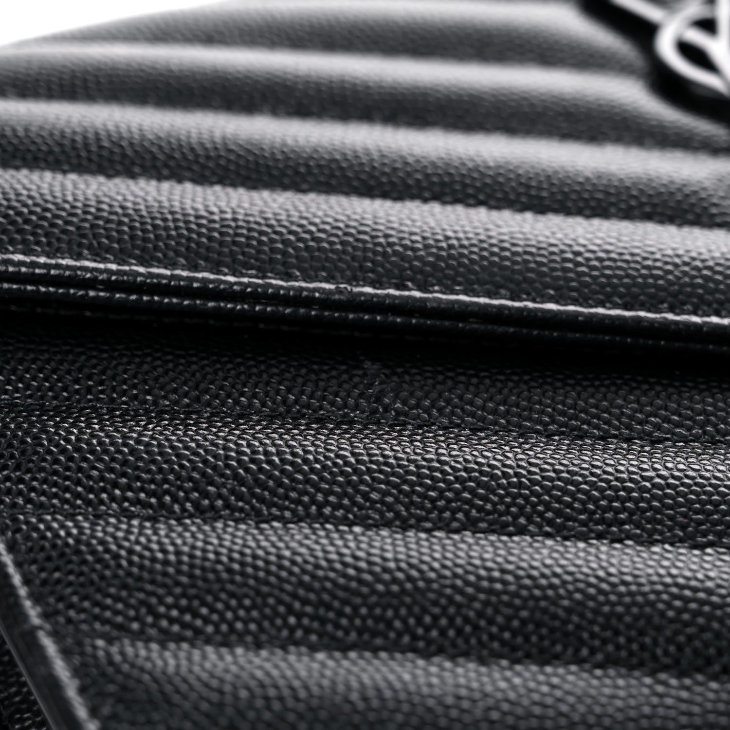 Saint Laurent Grain De Poudre Matelasse Chevron Monogram Chain Wallet Black 11 of 19