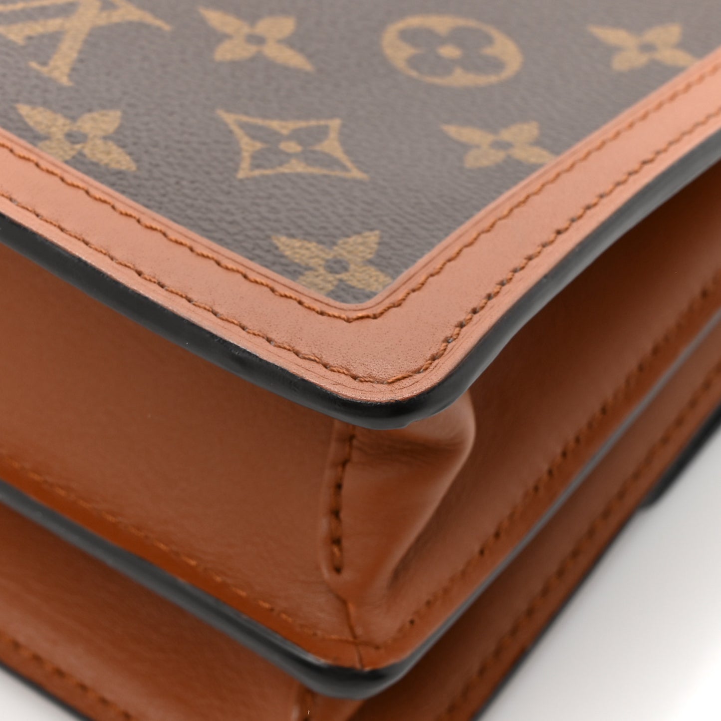 Reverse Monogram Dauphine MM