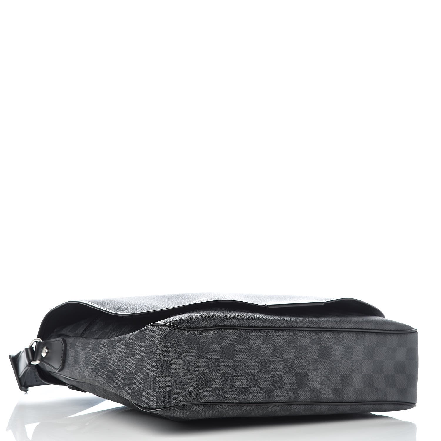 Louis Vuitton Damier Graphite Daniel GM 4 of 9