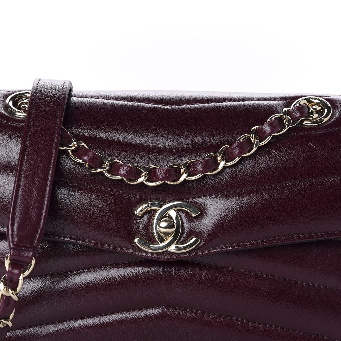 Shiny Lambskin Quilted Small Chevron Miroir Burgundy
