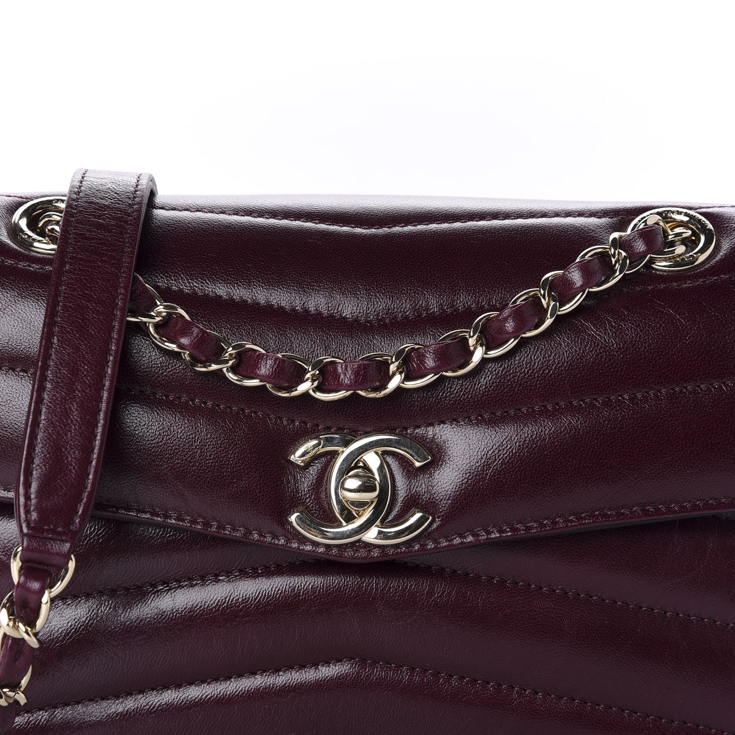 Chanel Shiny Lambskin Quilted Small Chevron Miroir Burgundy 10 of 10