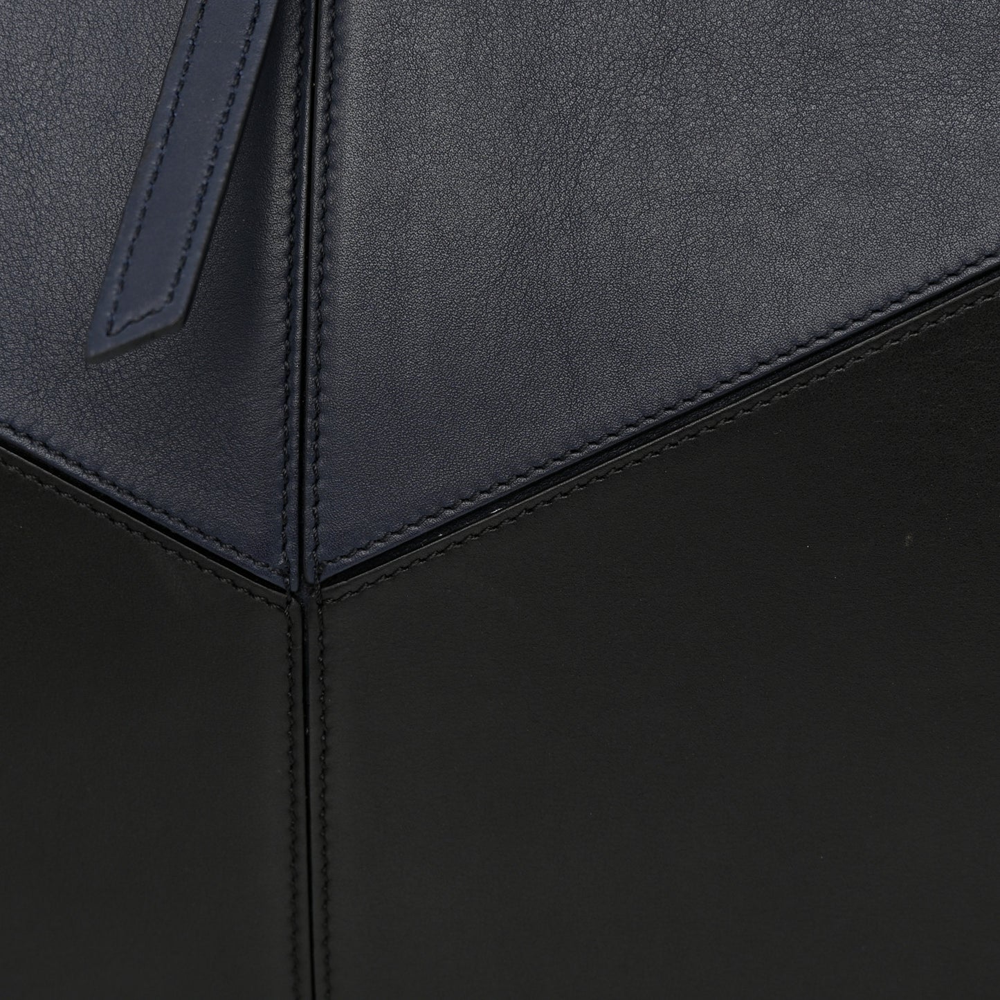 Smooth Calfskin Bi-Color Medium Tri-Fold Bag Black Dark Sea