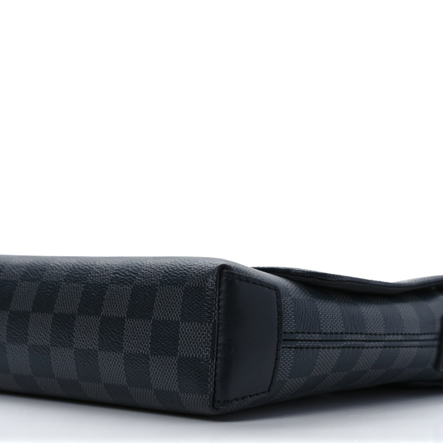 Louis Vuitton Damier Graphite District PM 8 of 8