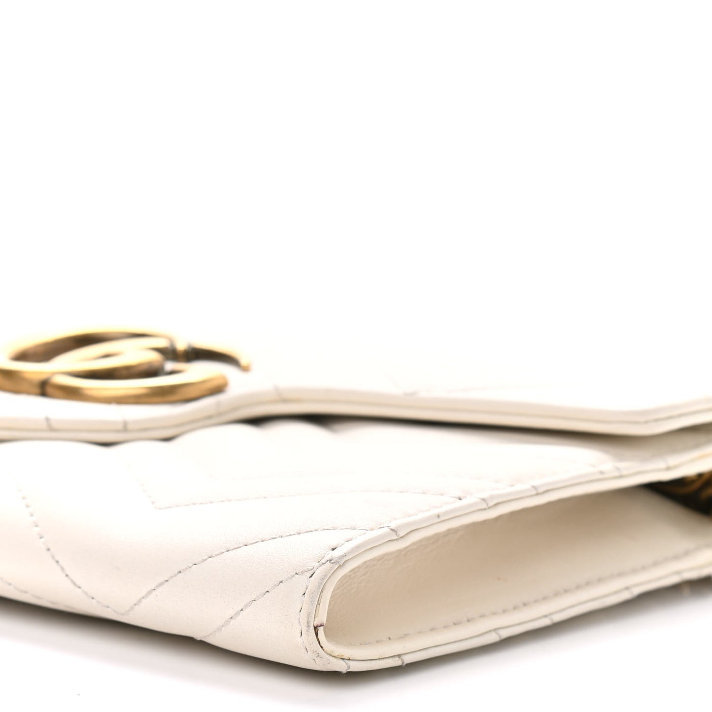 Calfskin Matelasse Mini GG Marmont Chain Wallet Mystic White