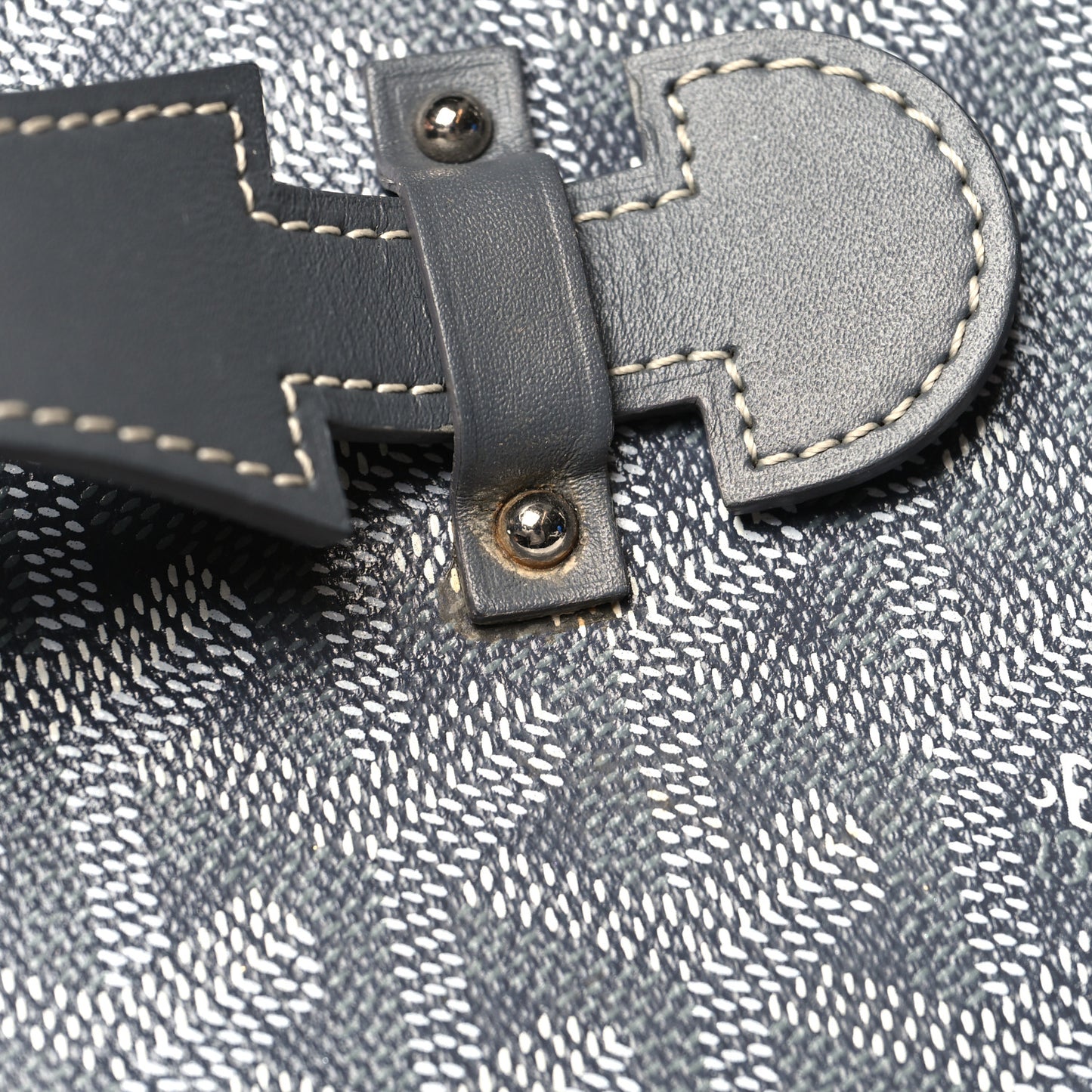 Goyardine Muse Vanity Case Grey