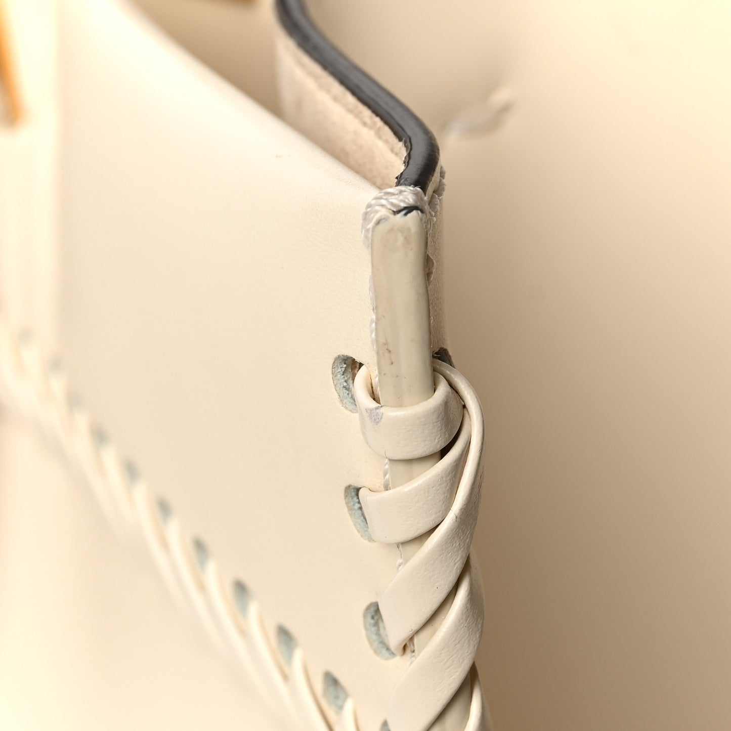 Vitello King Ceylon Plexiglass Woven Logo Debossed Medium Fendi Sunshine Shopper Tote White Ice