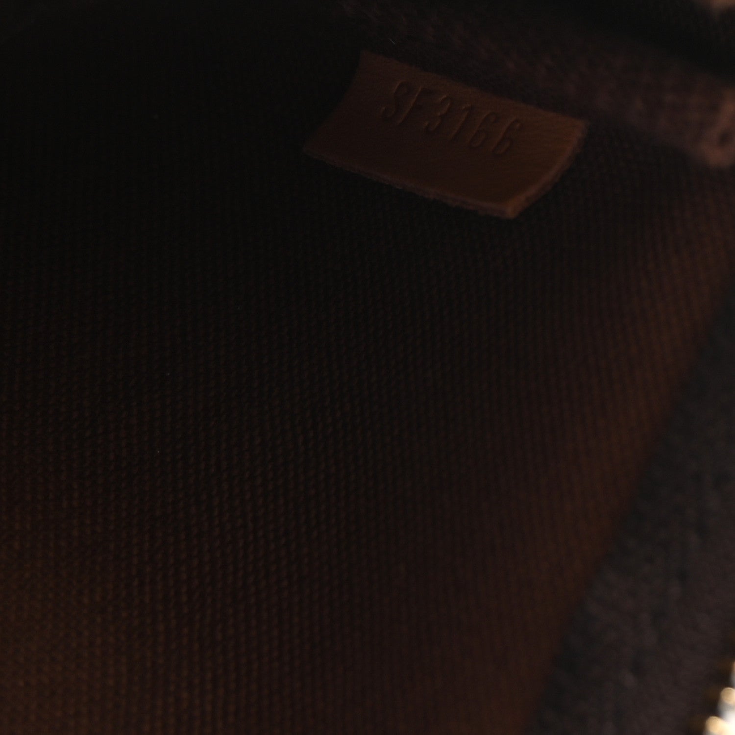 Louis Vuitton Monogram 2016 Christmas Animation Mini Pochette Accessories Rose Ballerine 7 of 7