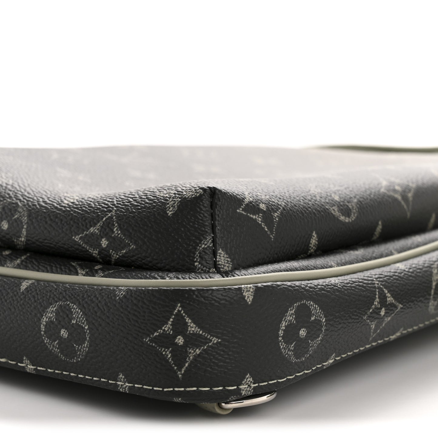 Monogram Gradient Avenue Sling Bag NM Kaki