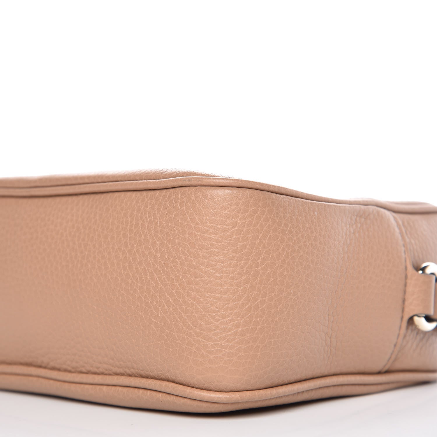 Gucci Pebbled Calfskin Small Soho Disco Bag Camelia 9 of 10