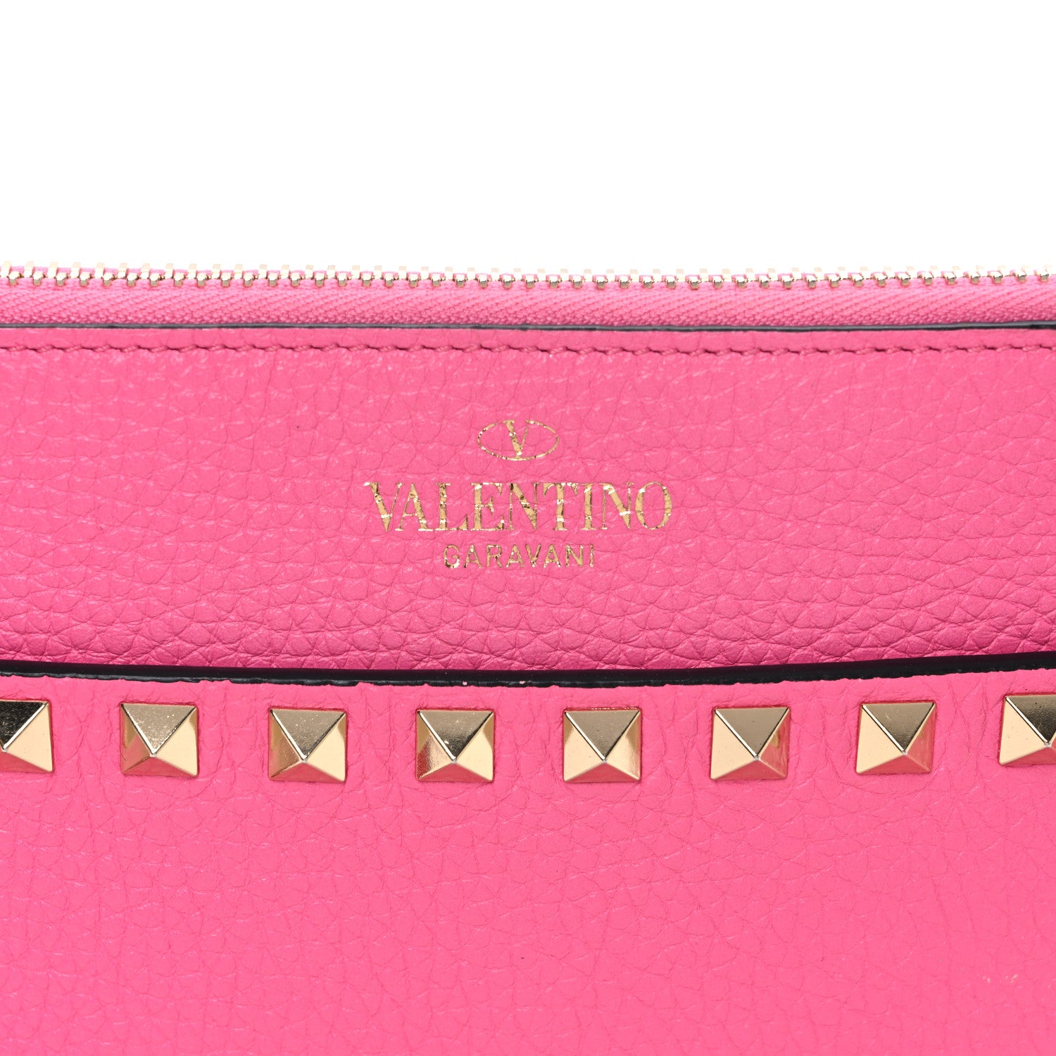 Valentino Garavani Pebbled Calfskin Medium Rockstud Flat Pouch Pink 7 of 9