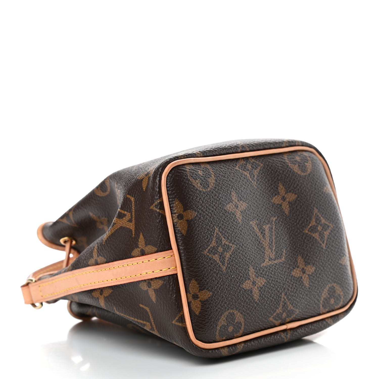 Louis Vuitton Monogram Nano Noe 3 of 4