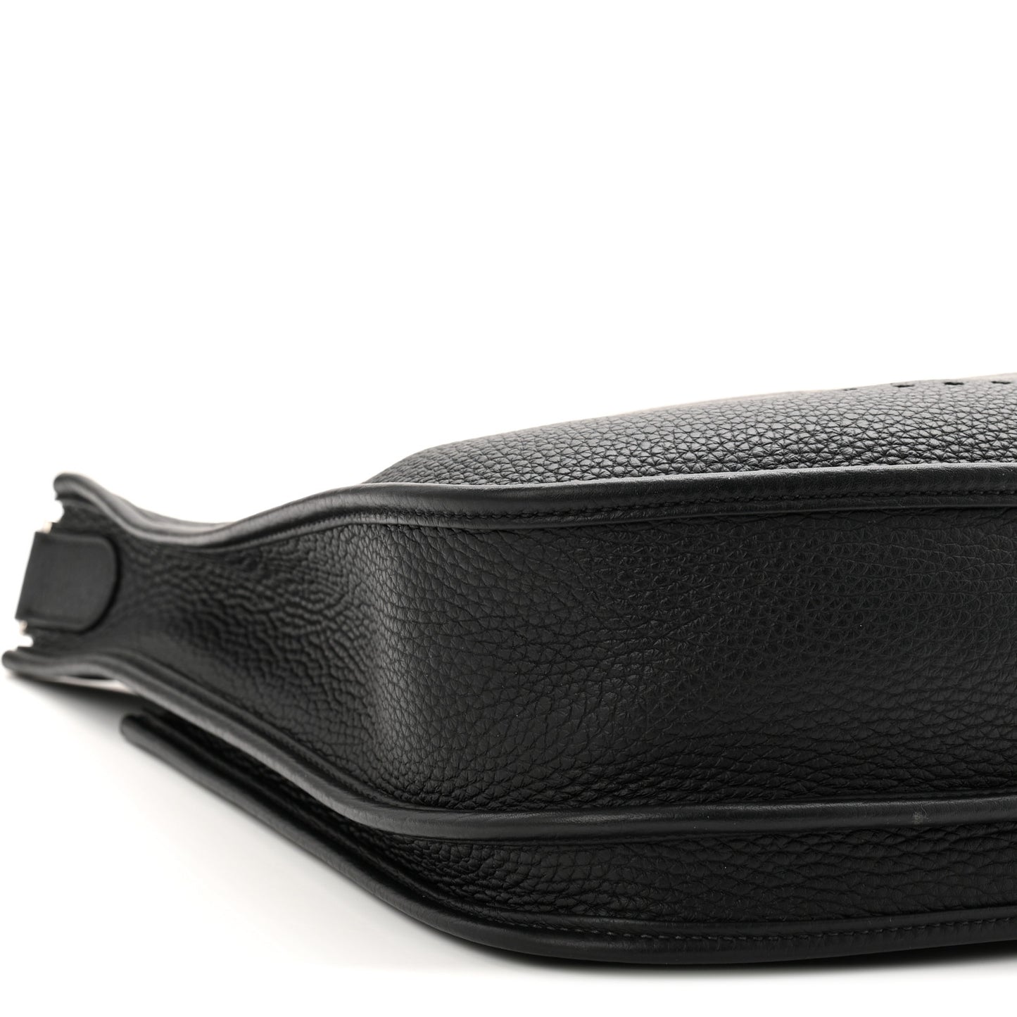 Taurillon Clemence Evelyne III PM Black