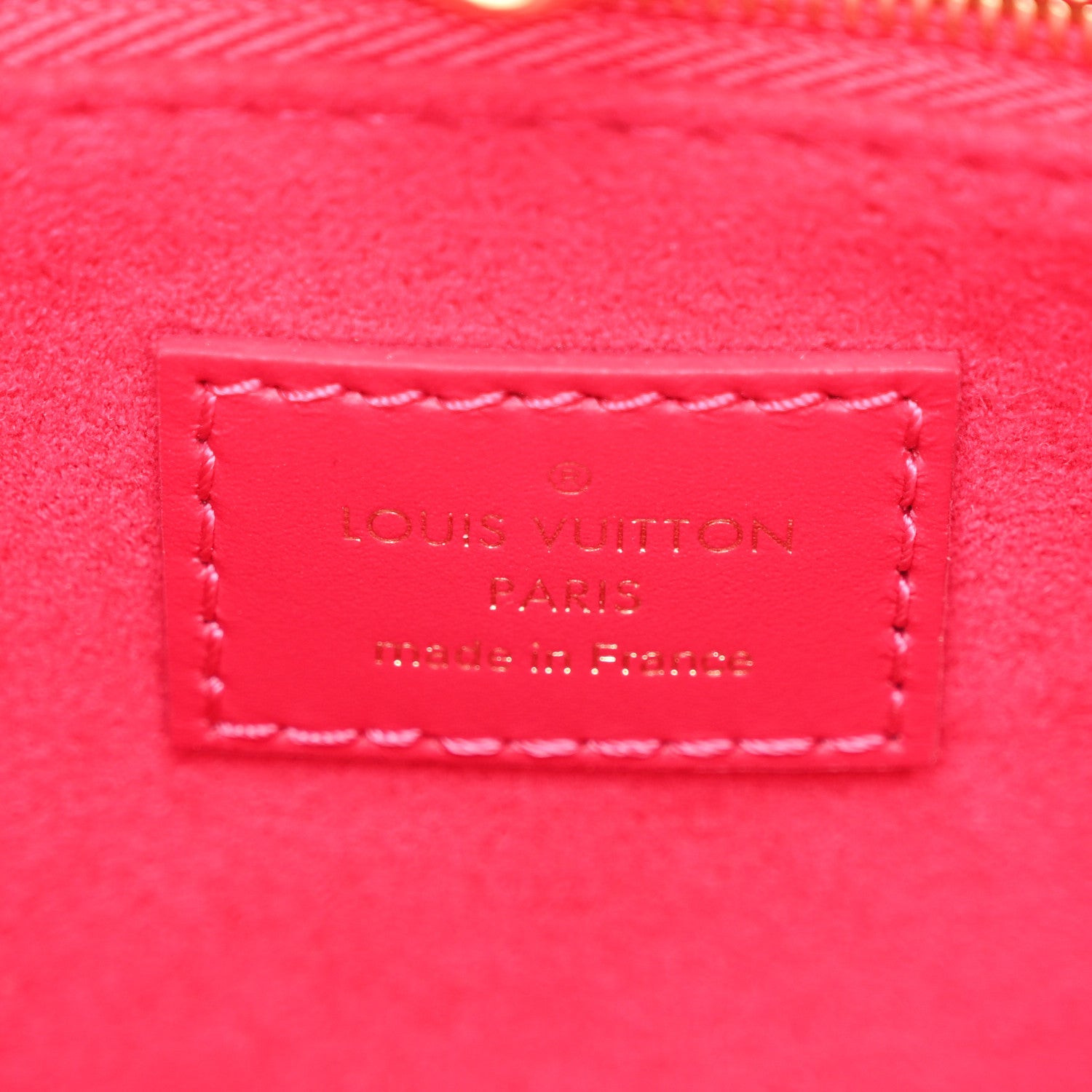 Louis Vuitton Empreinte Monogram Giant Onthego PM Freesia 6 of 11