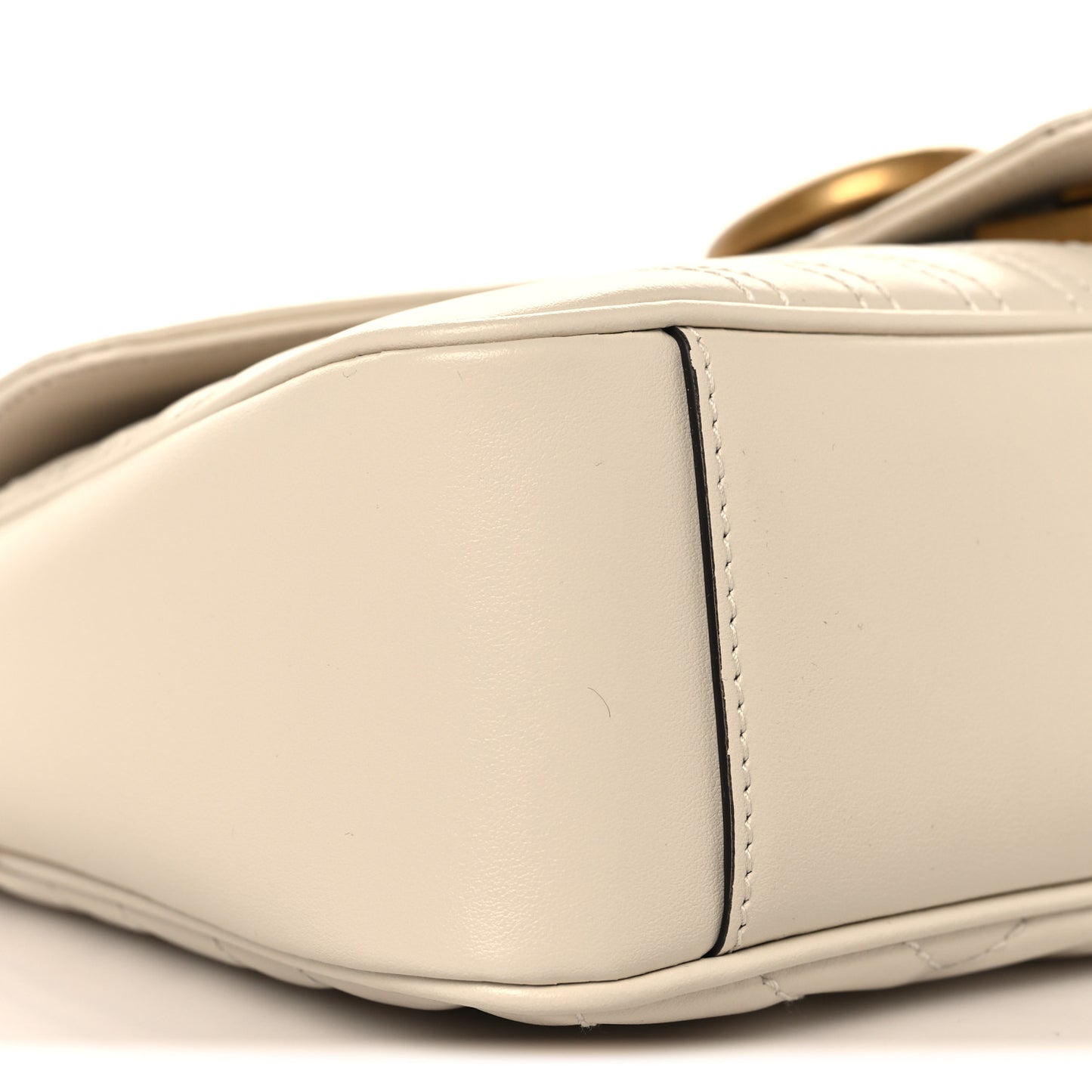Calfskin Matelasse Small GG Marmont Shoulder Bag White