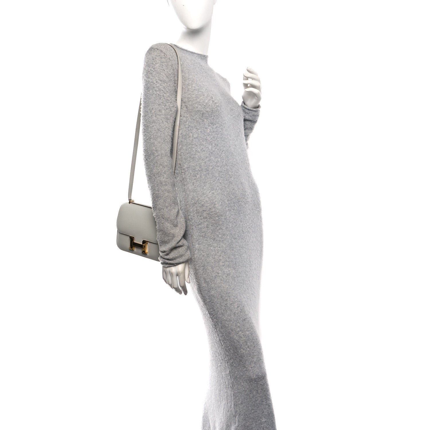 Hermes Chevre Mysore Constance 18 Gris Perle 1846205 – FASHIONPHILE