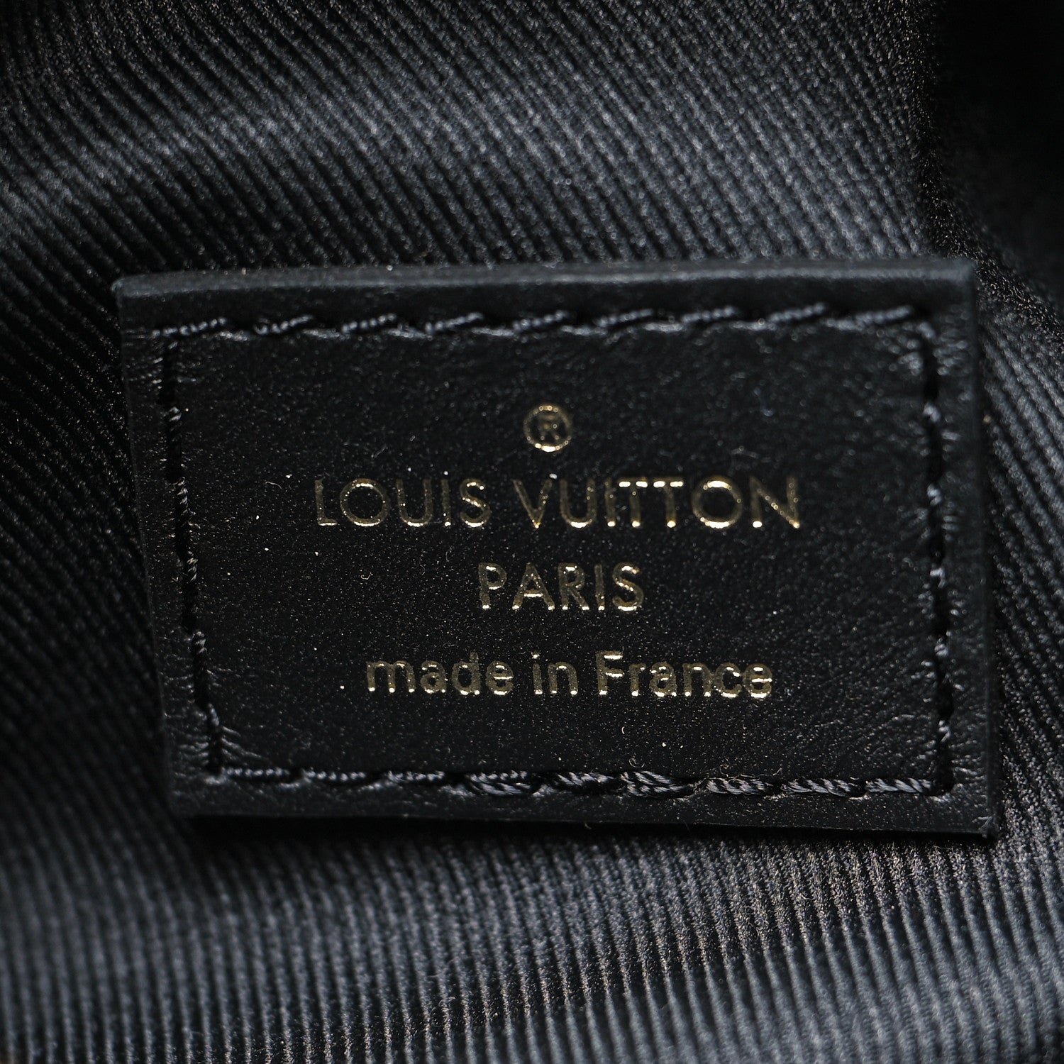 Louis Vuitton Calfskin Quilted New Wave Bumbag Black 6 of 9