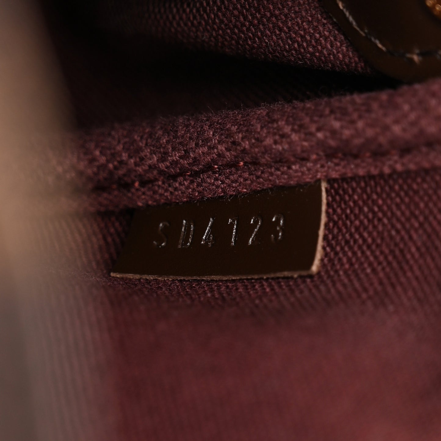 Damier Ebene Favorite PM