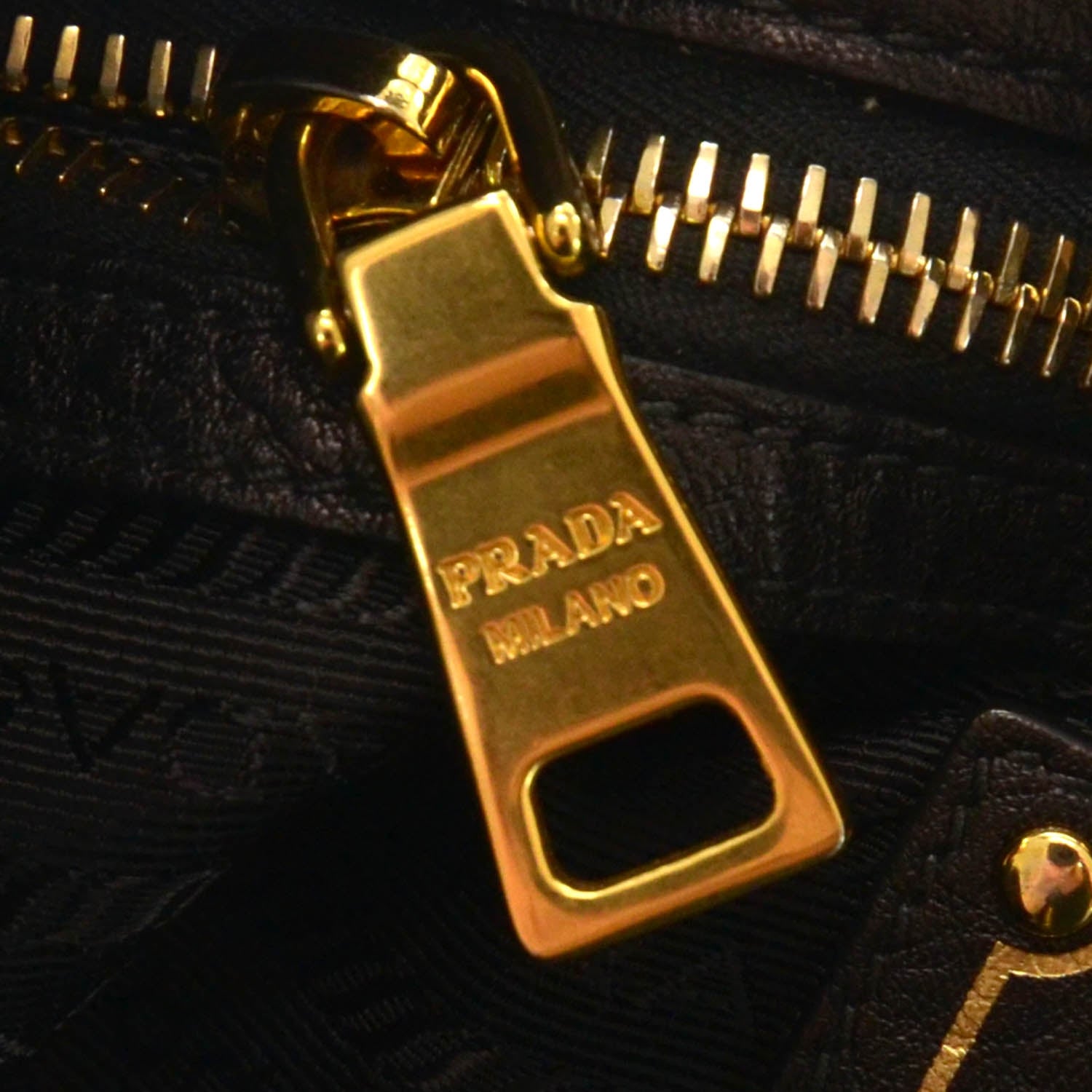 Prada Vitello Daino Hobo Black 7 of 9