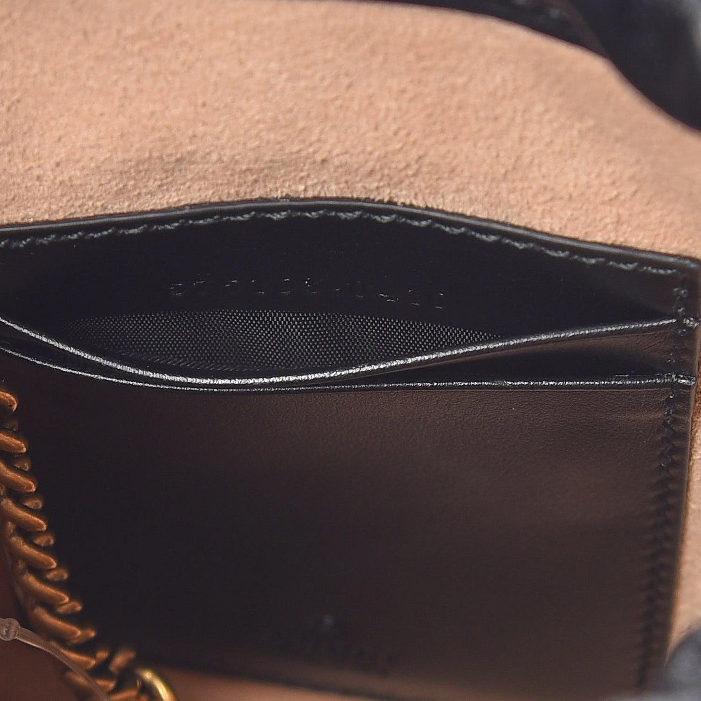 Calfskin Matelasse Mini GG Marmont 2.0 Bucket Bag Black