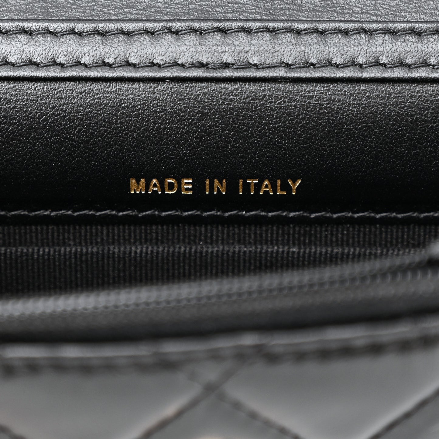 Calfskin Quilted Maxi Pearls Clutch With Chain Black