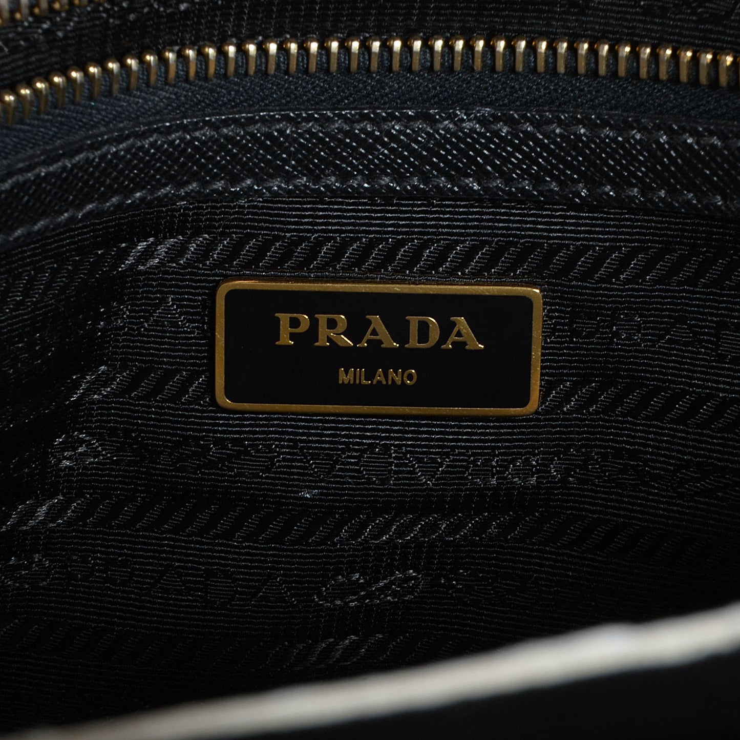 Saffiano Lux Medium Tote Nero Black