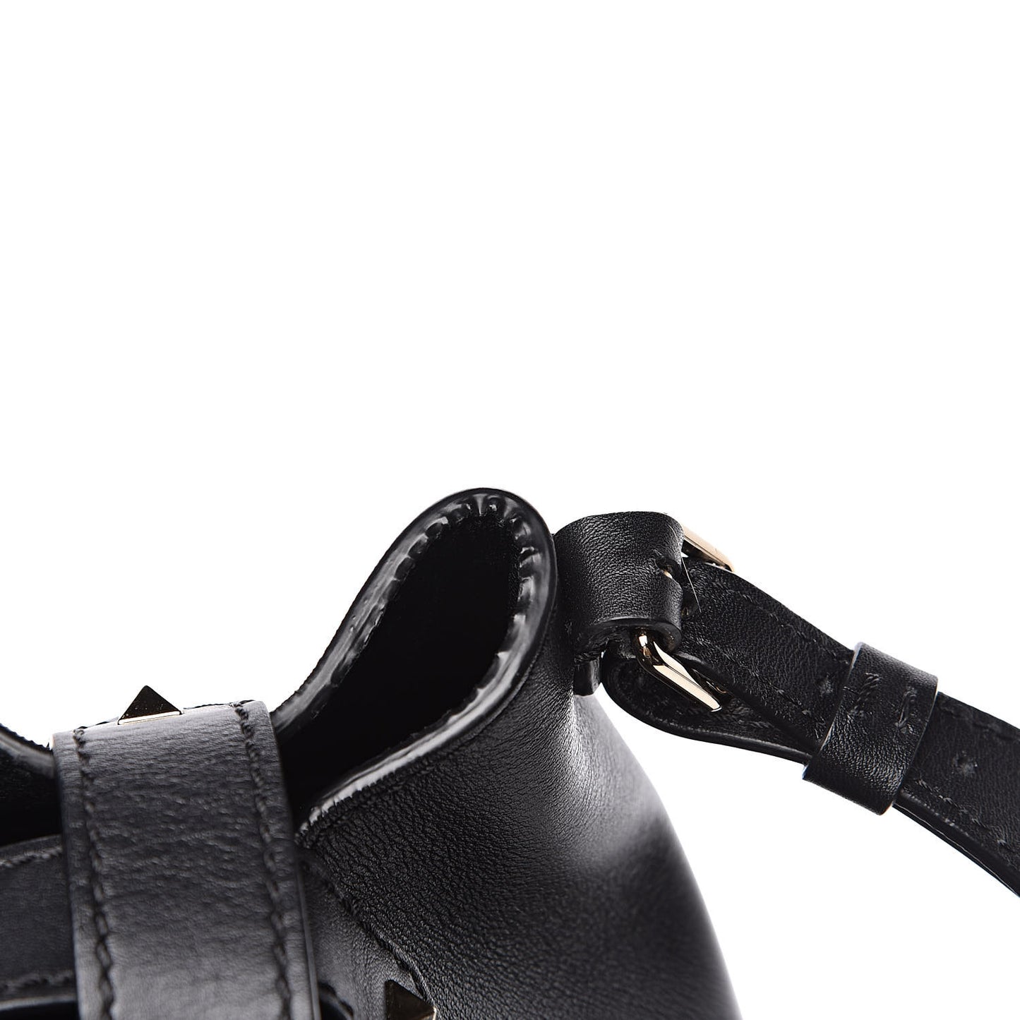 Vitello Rockstud Bucket Bag Black