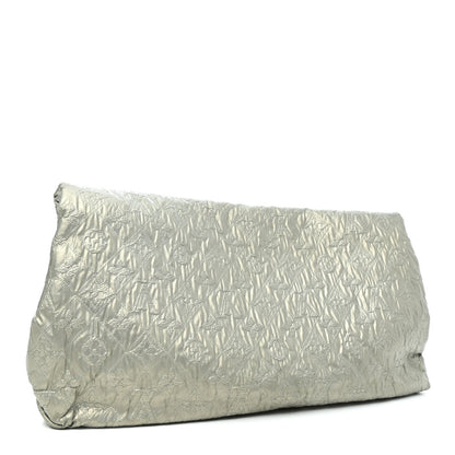 Louis Vuitton Jacquard Quilted Monogram Limelight Clutch GM Perle 2 of 4