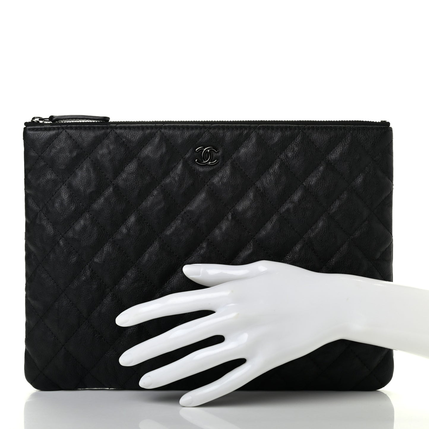 Crumpled Calfskin Quilted Medium Cosmetic Case So Black