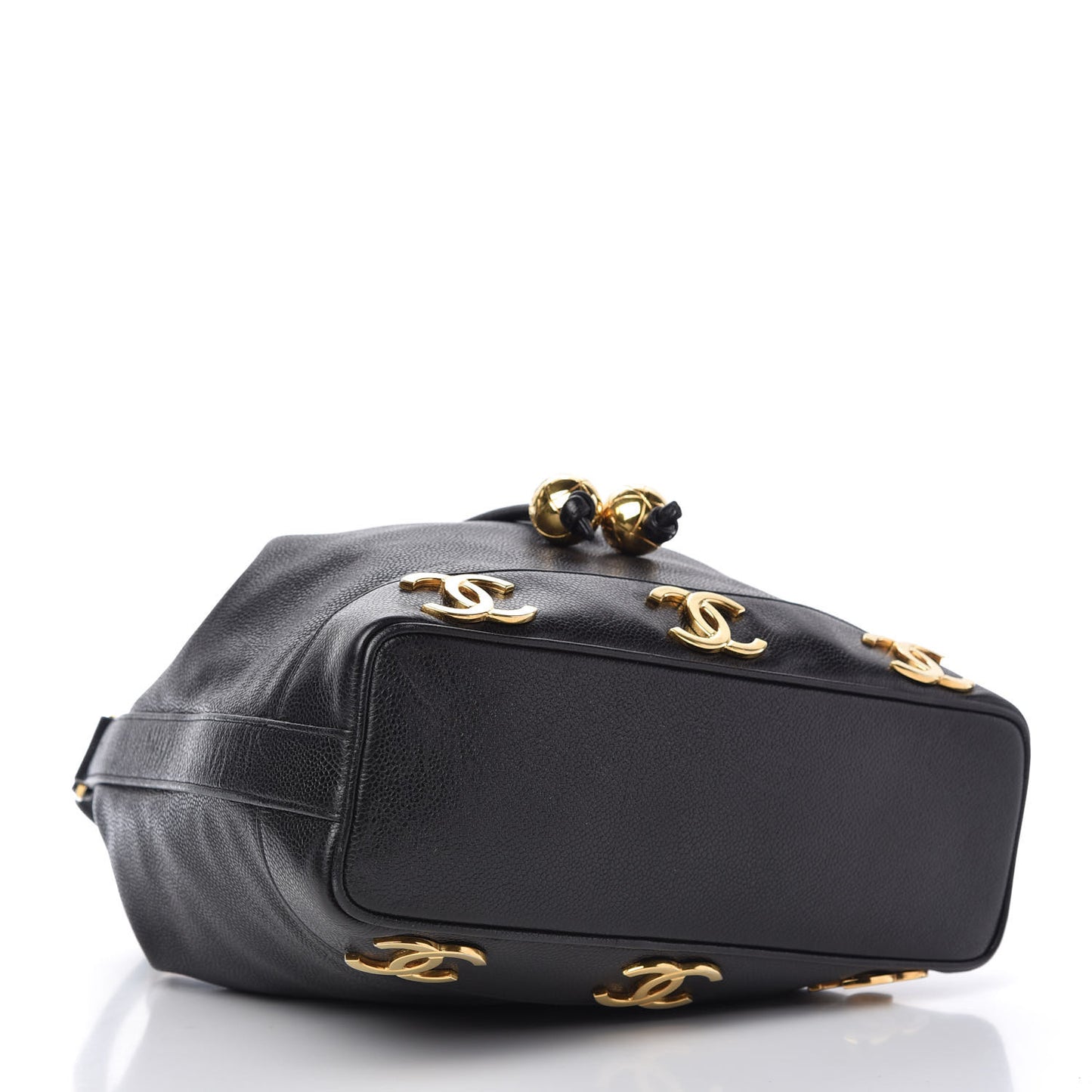 Caviar CC Drawstring Shoulder Bag Black