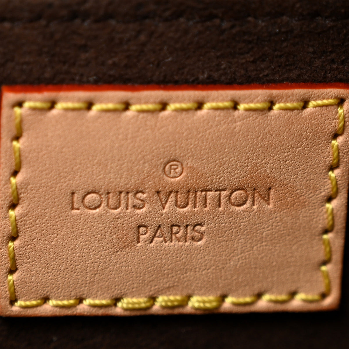 Monogram Pochette Metis East West