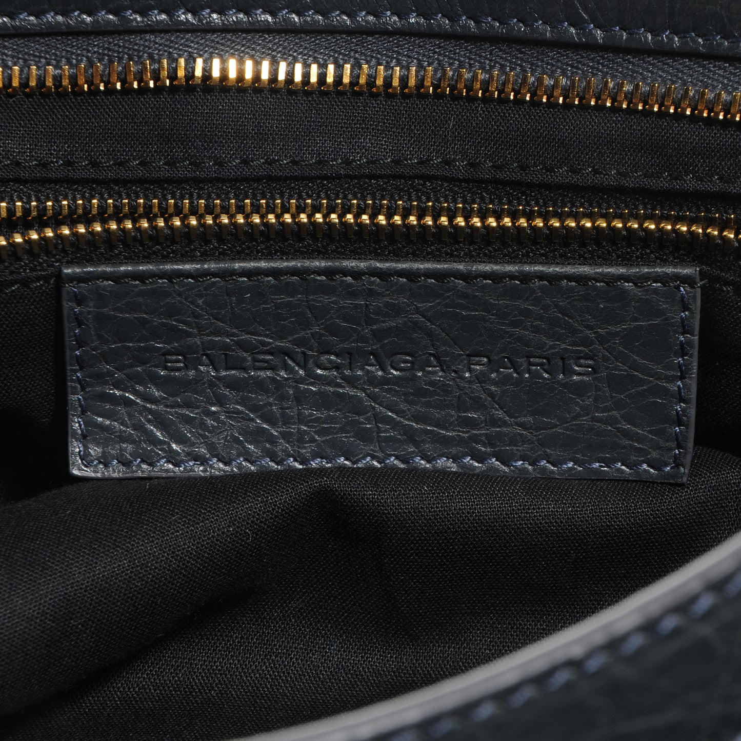 Agneau Giant 12 Gold Hardware City Black