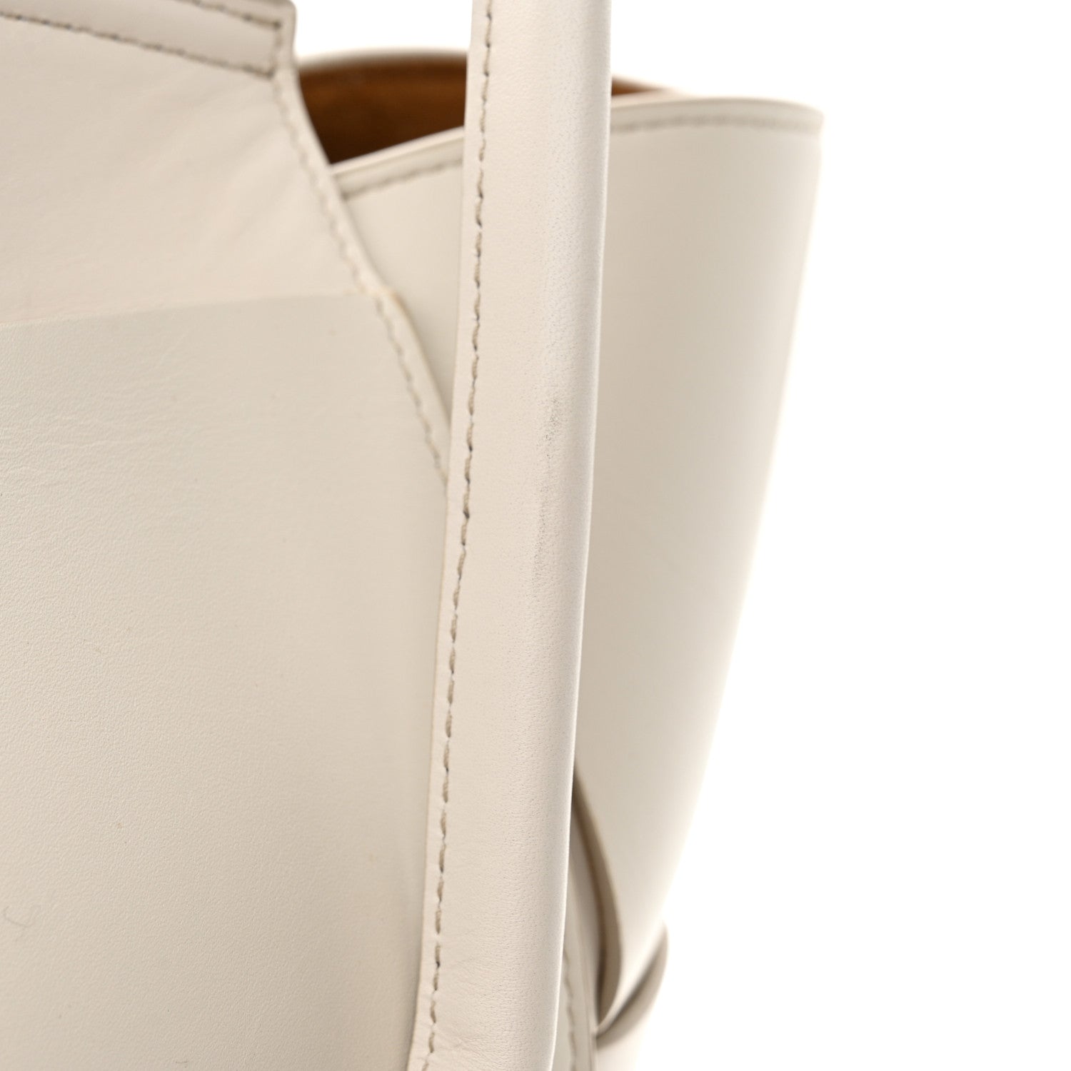 Bottega Veneta Calfskin Maxi Intrecciato Medium Arco White 12 of 17