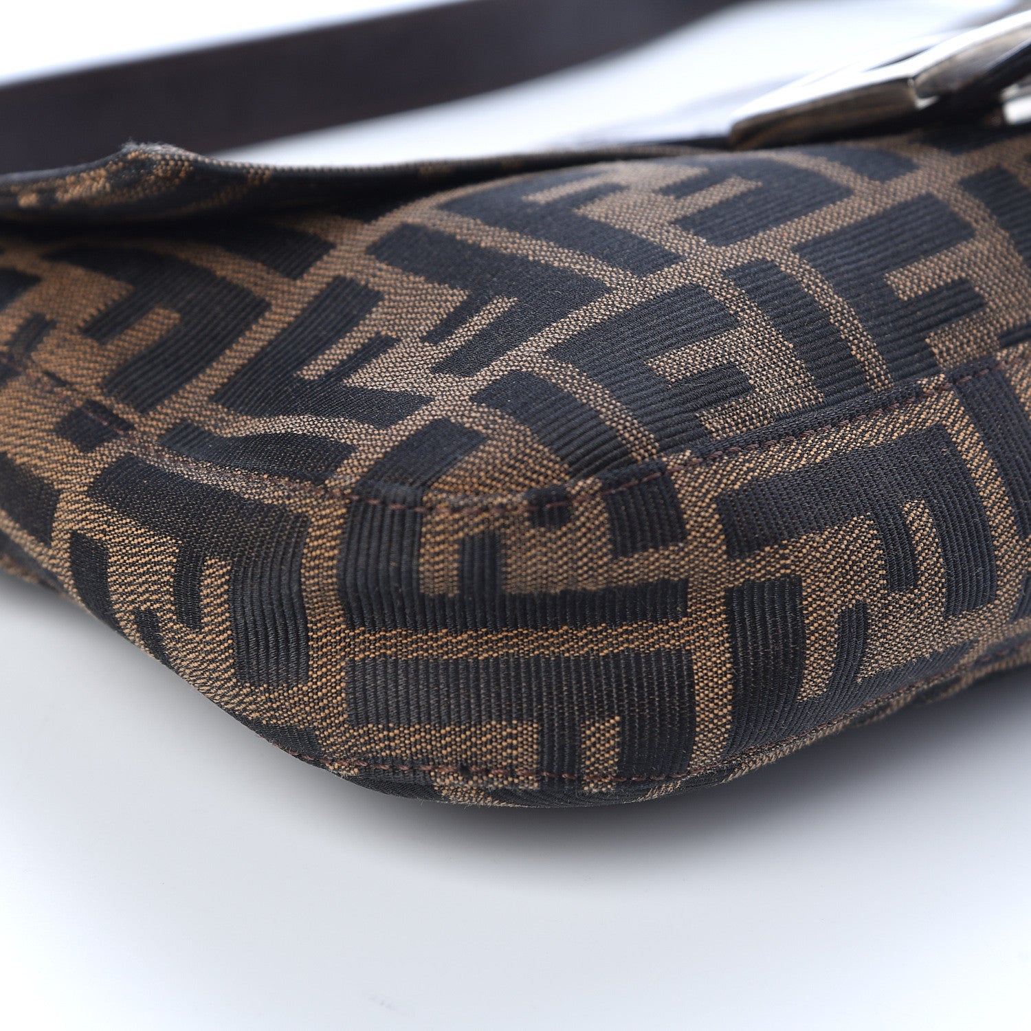 Fendi Zucca Baguette Tobacco 9 of 11